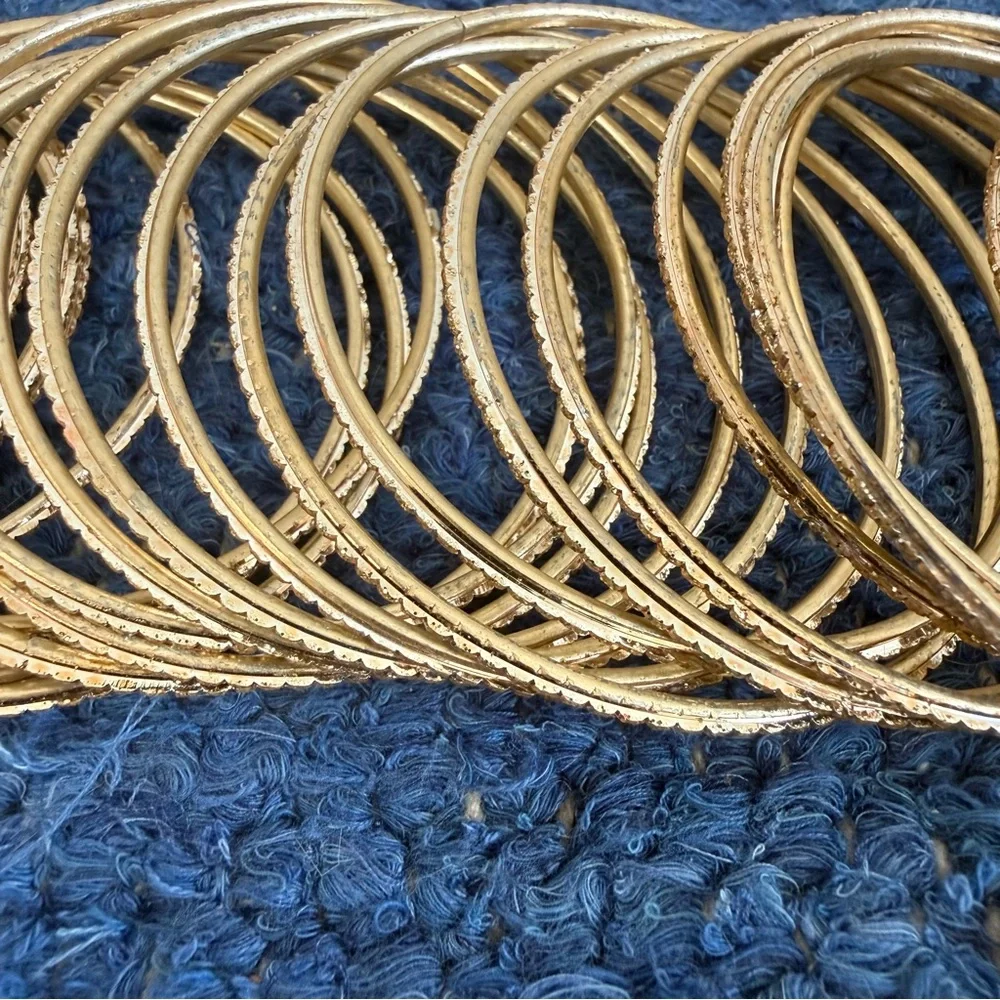 Gold Bangle Set - Picture 4 of 8